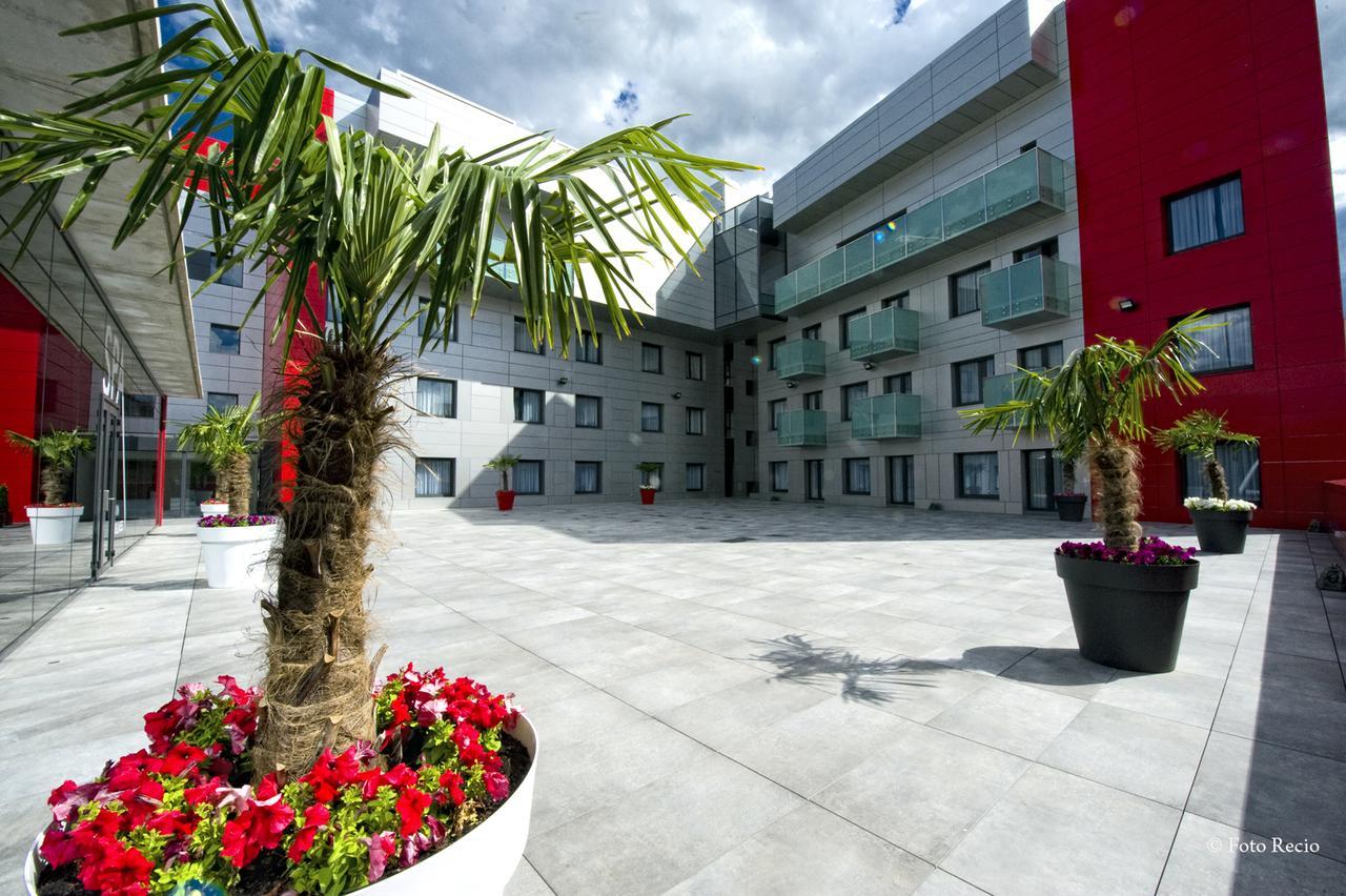 Hotel & Spa Ciudad De Binéfar Eksteriør billede
