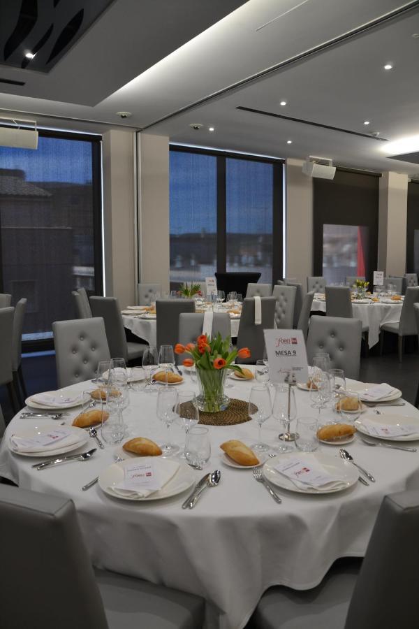 Hotel & Spa Ciudad De Binéfar Eksteriør billede